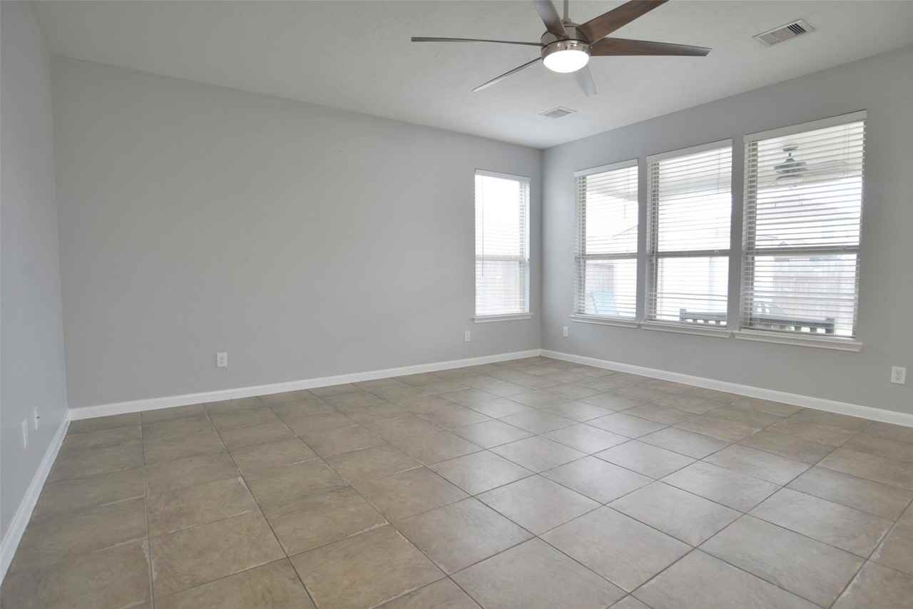 1996 Leisure Ln - Photo 7 of 26