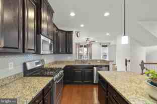 41690 Mcmonagle Sq - Photo 1 of 1