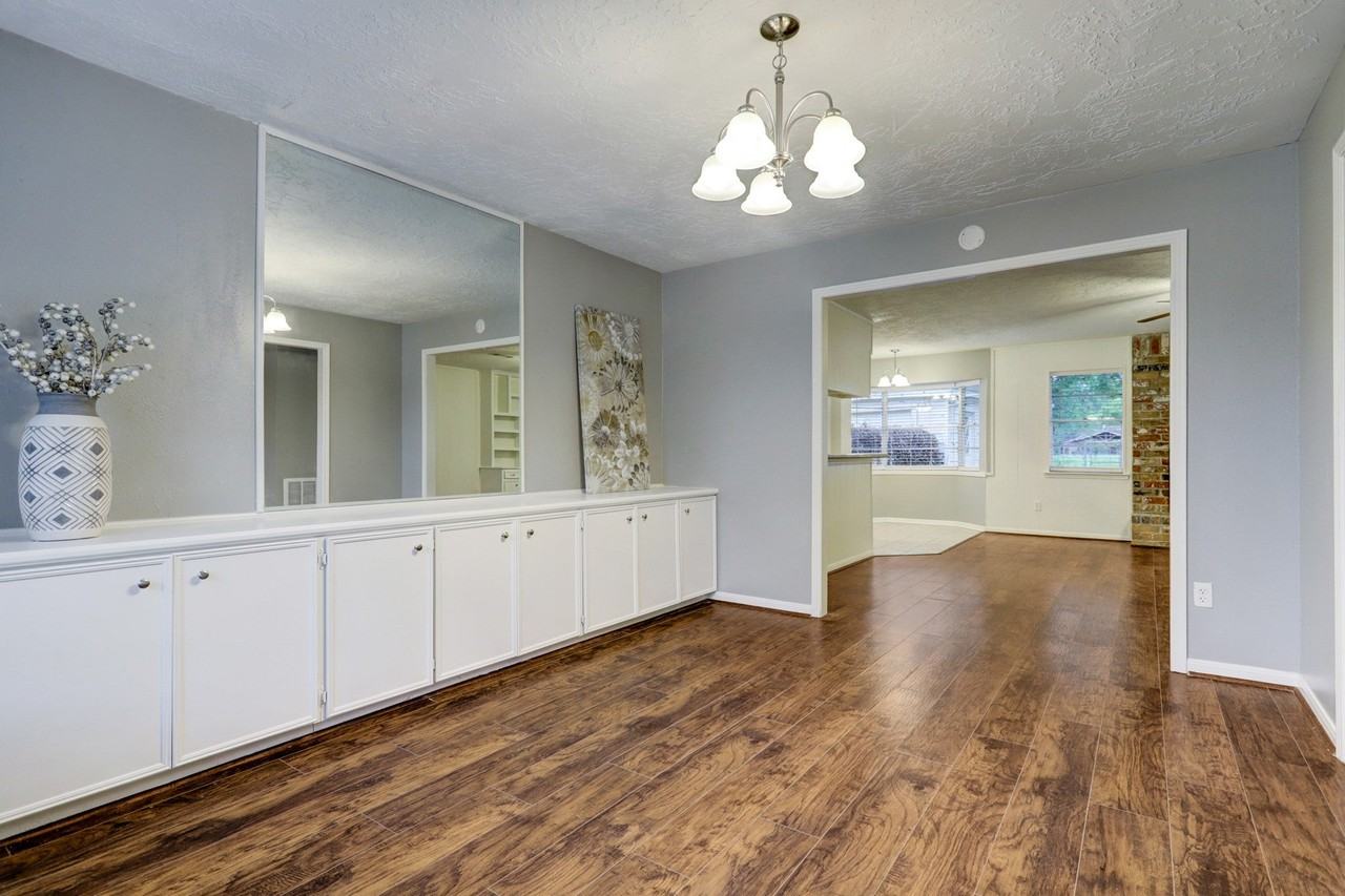 12346 Huntington Venture Dr - Photo 3 of 32