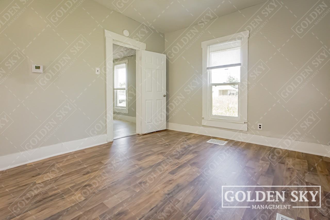 2207 South Walnut Street - 2Unit 2 #2 - Photo 6 of 8