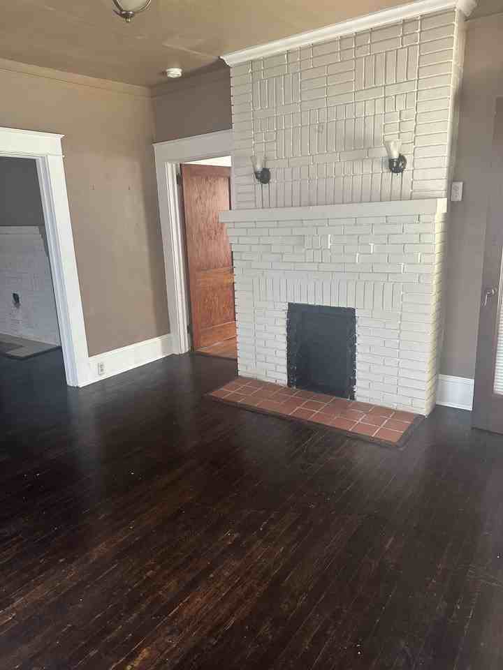 120 Princeton St #1 - Photo 3 of 13