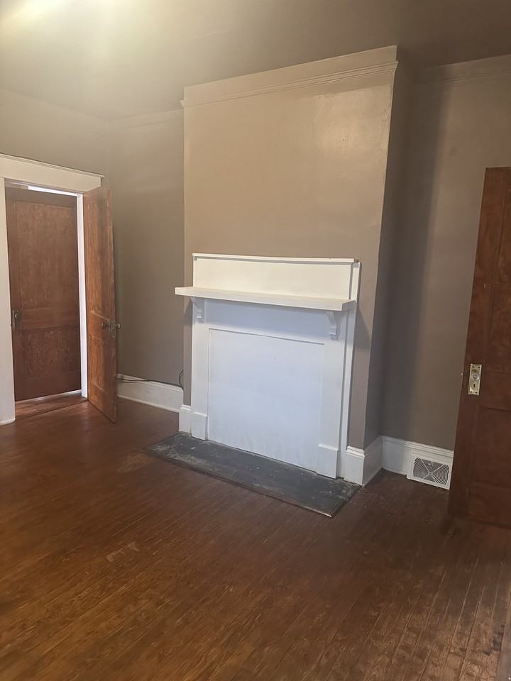 120 Princeton St #1 - Photo 7 of 13