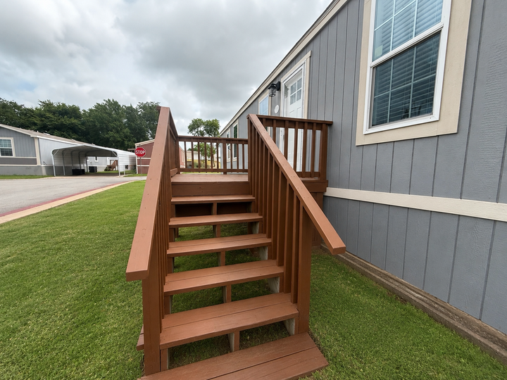 709 N Collins Fwy #180 - Photo 4 of 25