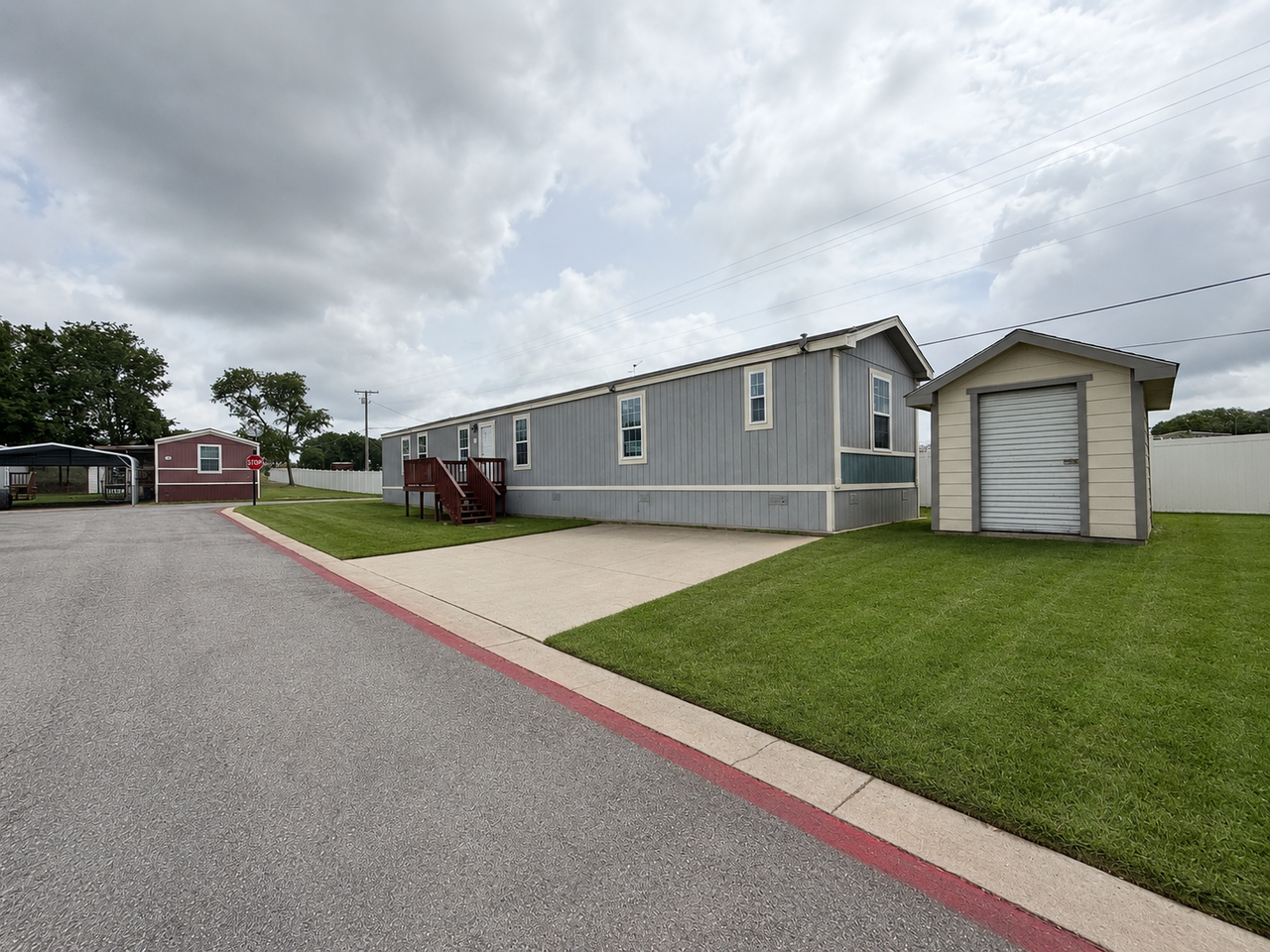 709 N Collins Fwy #180 - Photo 5 of 25