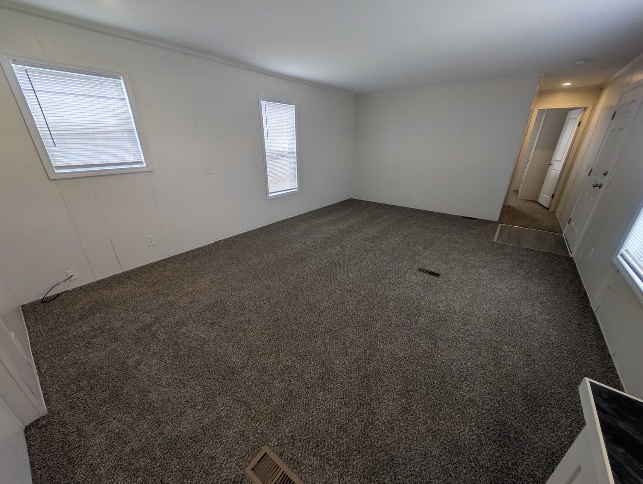 16016 Villaire Ave #402 - Photo 5 of 25