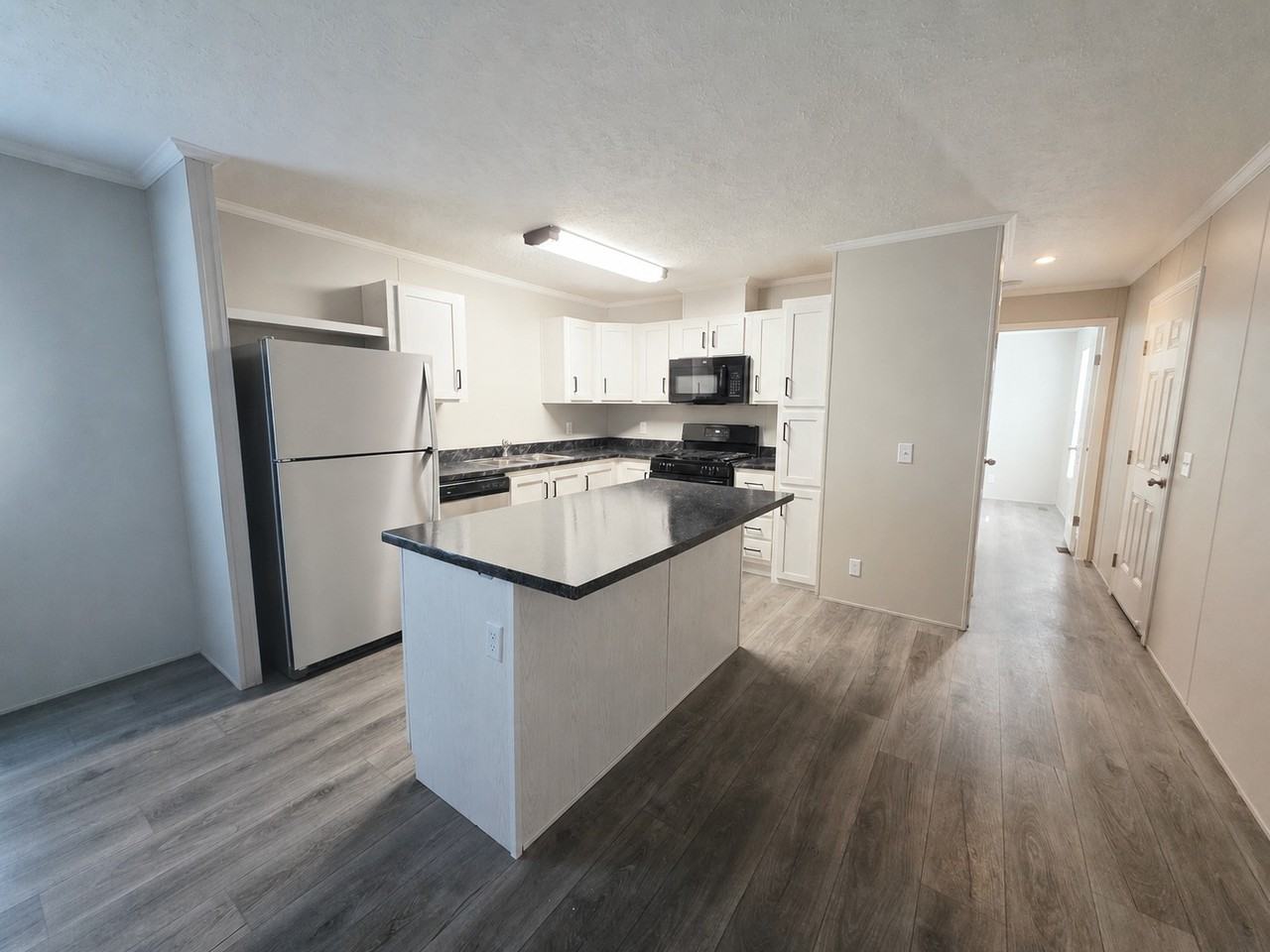 3618 Juniper St #795 - Photo 3 of 30