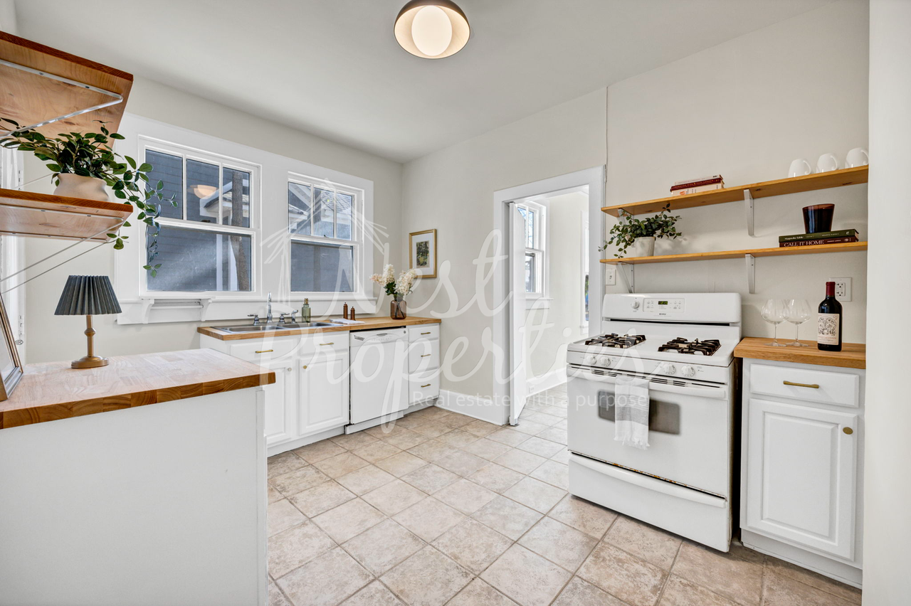 3114 Park St #1 - Photo 5 of 14