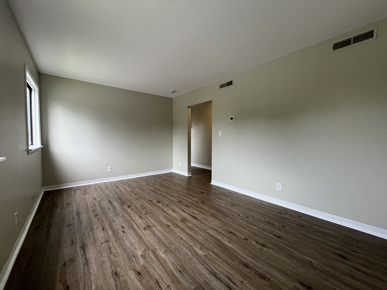 533 Saint Marys Dr #1 - Photo 5 of 34