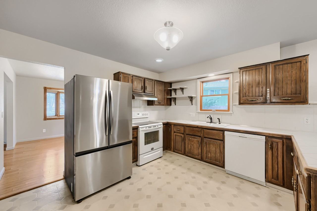 2821 E Serendipity Cir #1 - Photo 7 of 27