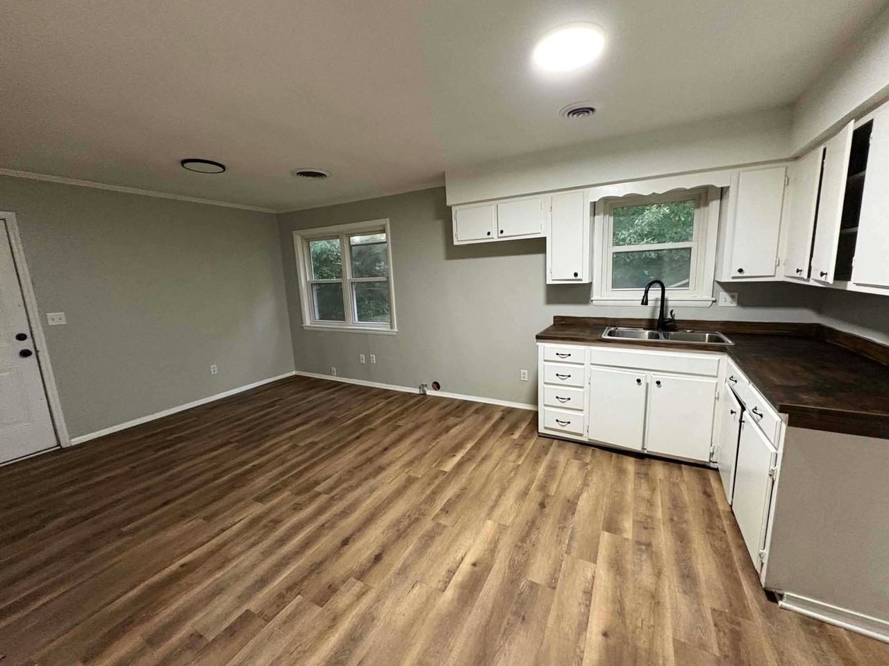 123 Tisdale St #1 - Photo 3 of 10