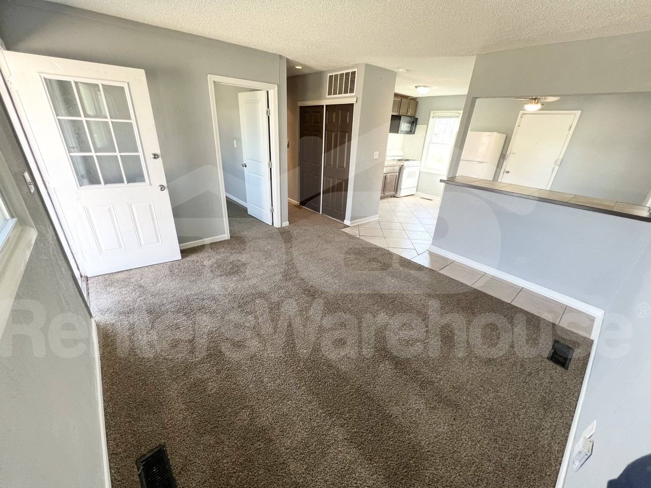 3736 Cypress Ave - Photo 6 of 12
