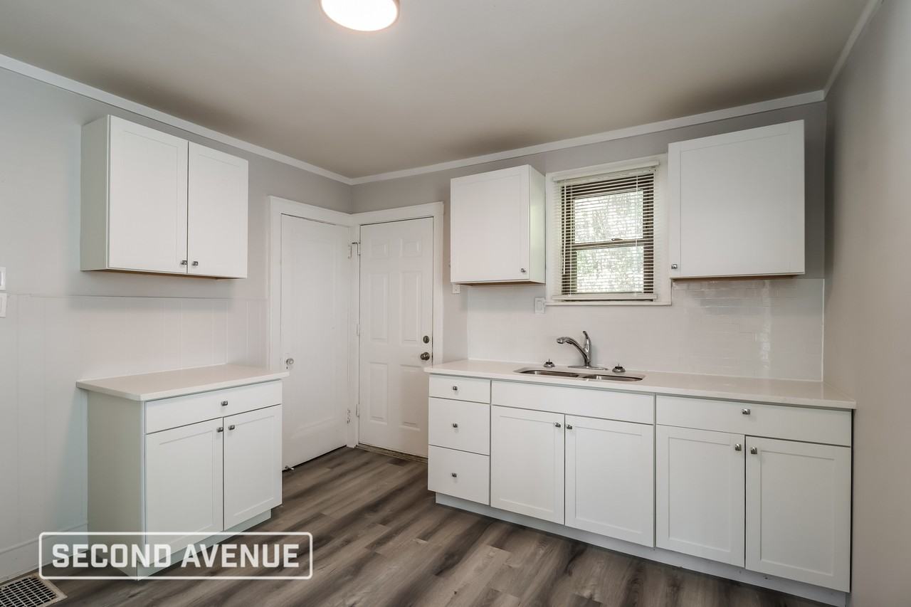 1607 Minion Ave - Photo 5 of 13