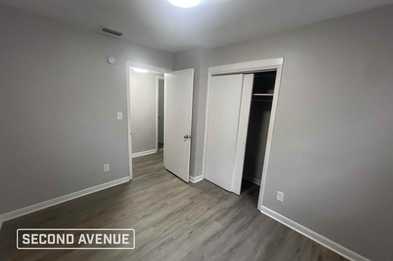 3015 Lansdell Dr - Photo 7 of 17