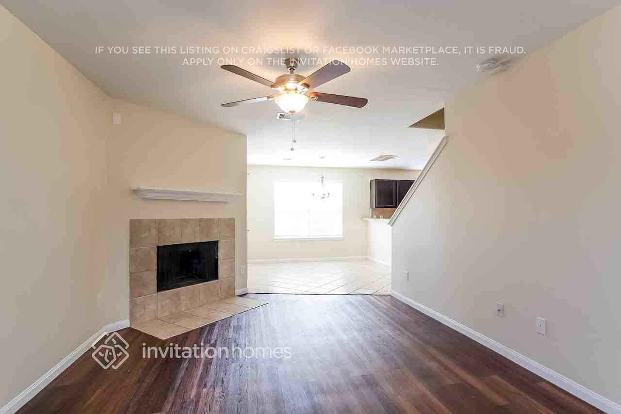 13321 Enchanted Way Dr - Photo 4 of 18