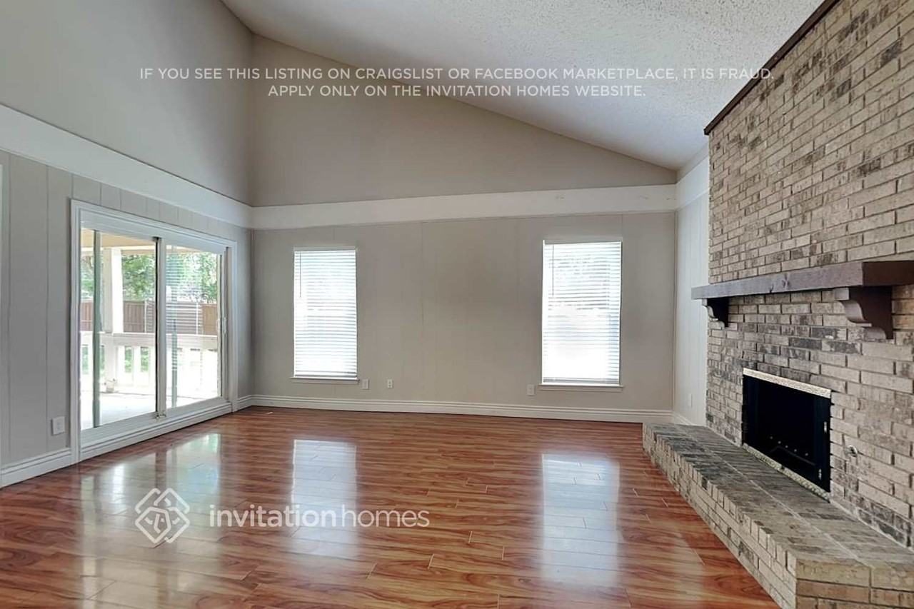 3109 Laurel Ln - Photo 4 of 23