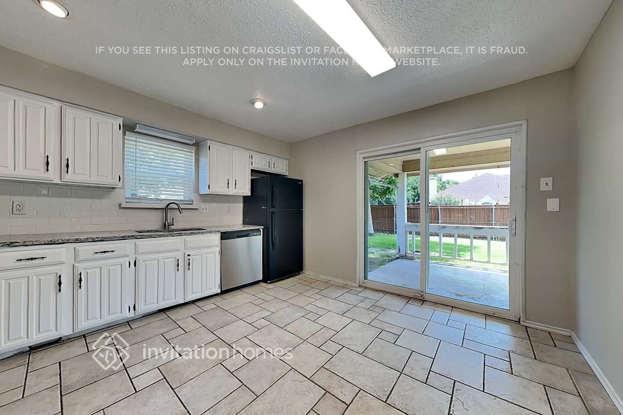 3109 Laurel Ln - Photo 7 of 23