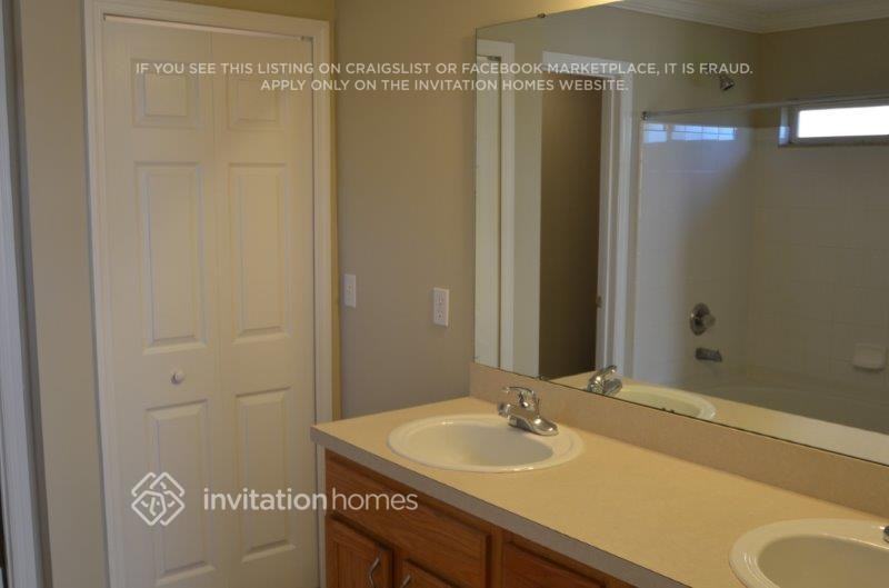 9294 Thunderbolt Dr - Photo 6 of 8