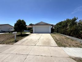 featured image of 951 Sloat Dr #1