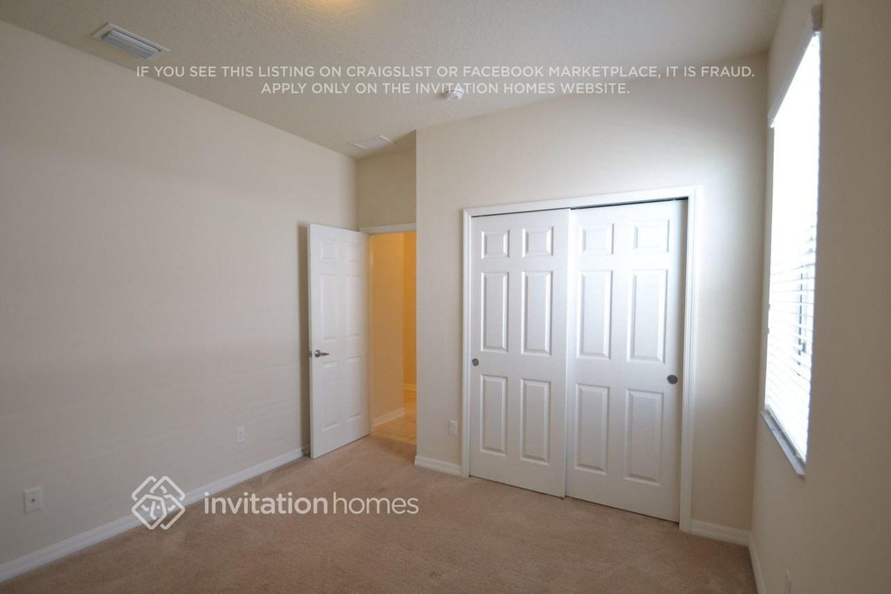 11301 Coventry Grove Cir - Photo 6 of 9