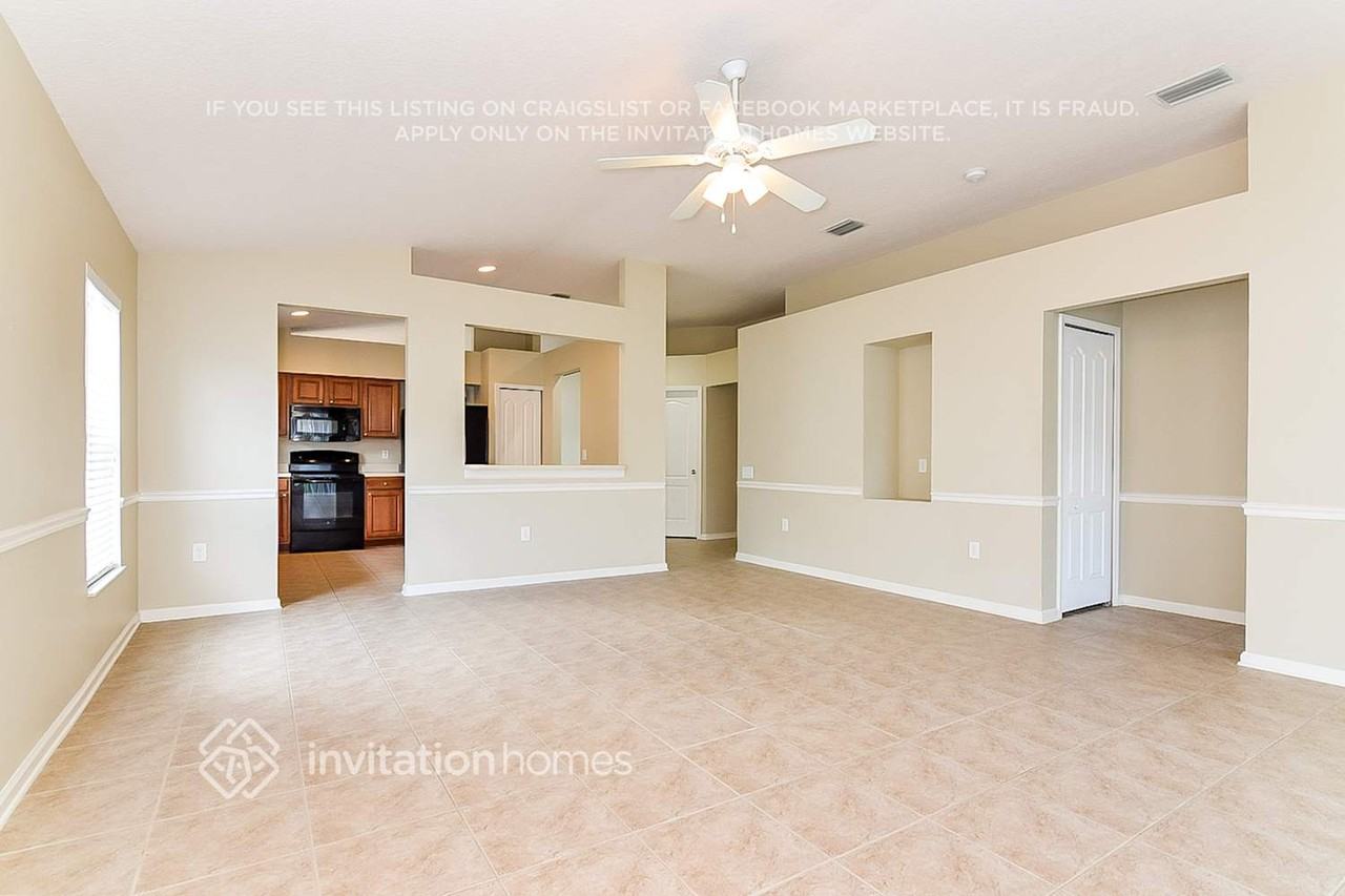 7623 Outerbridge St - Photo 6 of 21