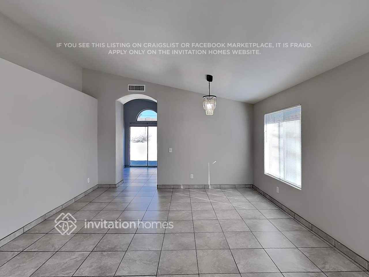 11312 W Puget Ave - Photo 7 of 18