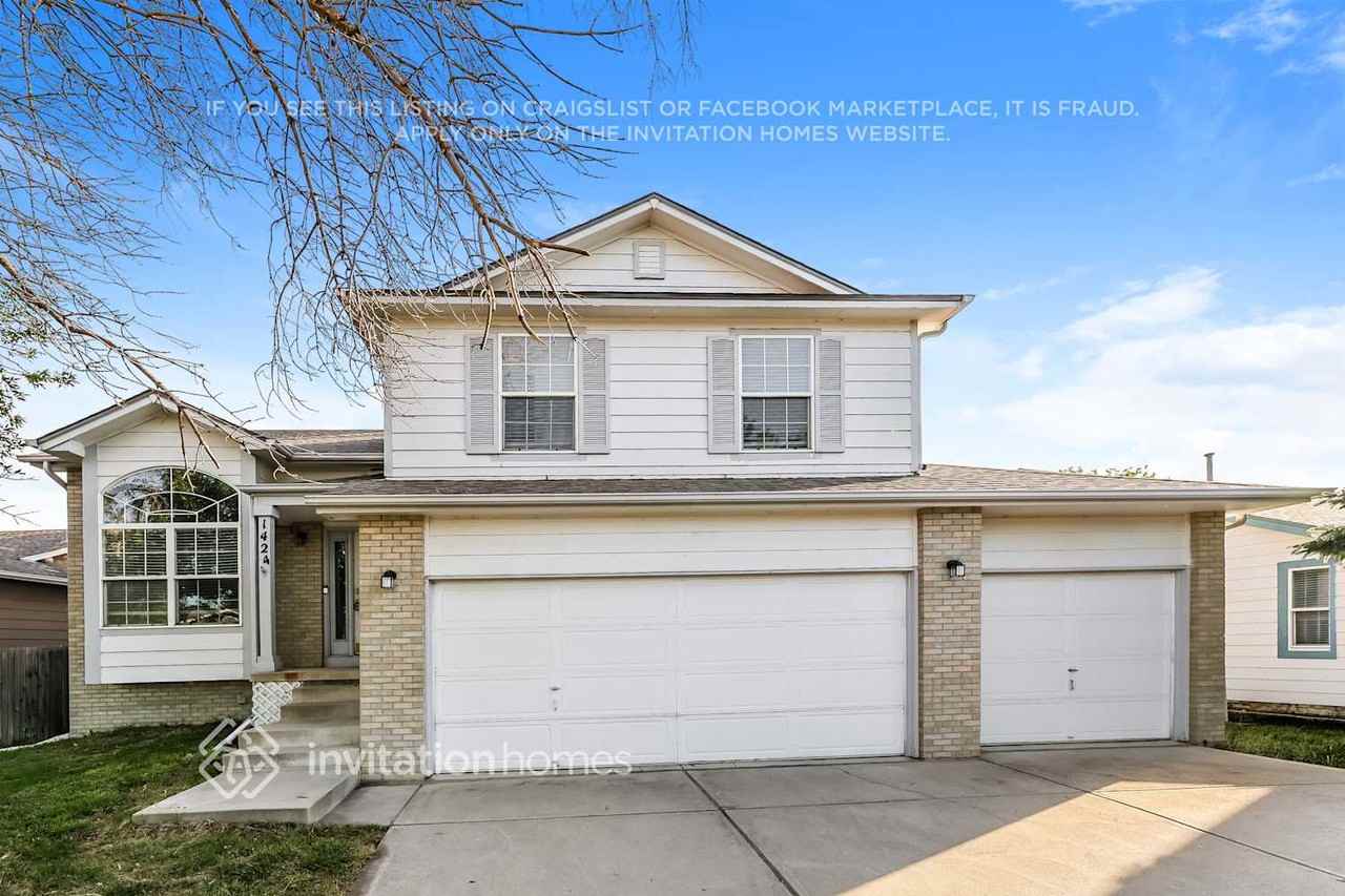 1424 W 132nd Pl