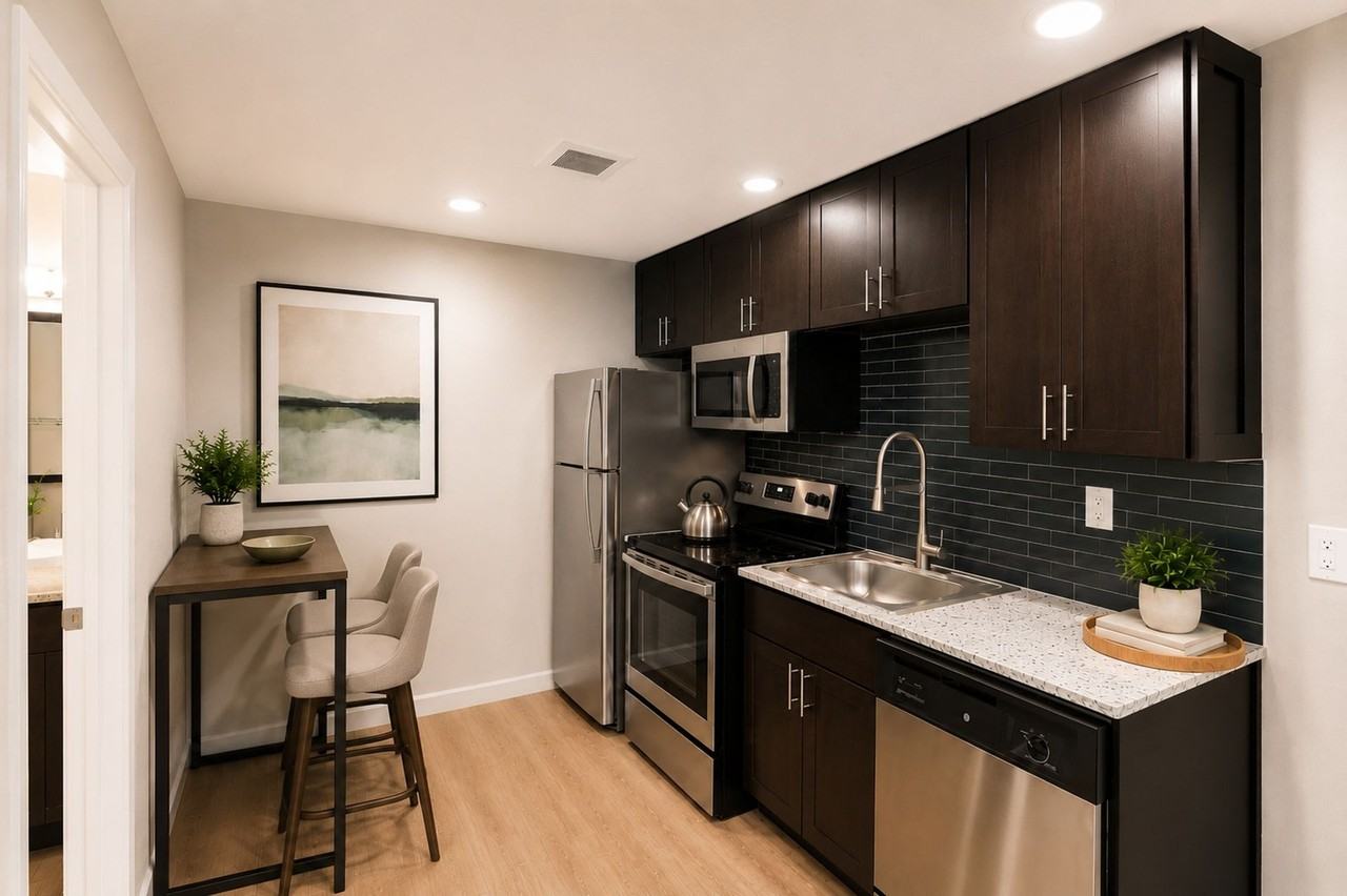 Hedge Apartments - Photo 4 of 50