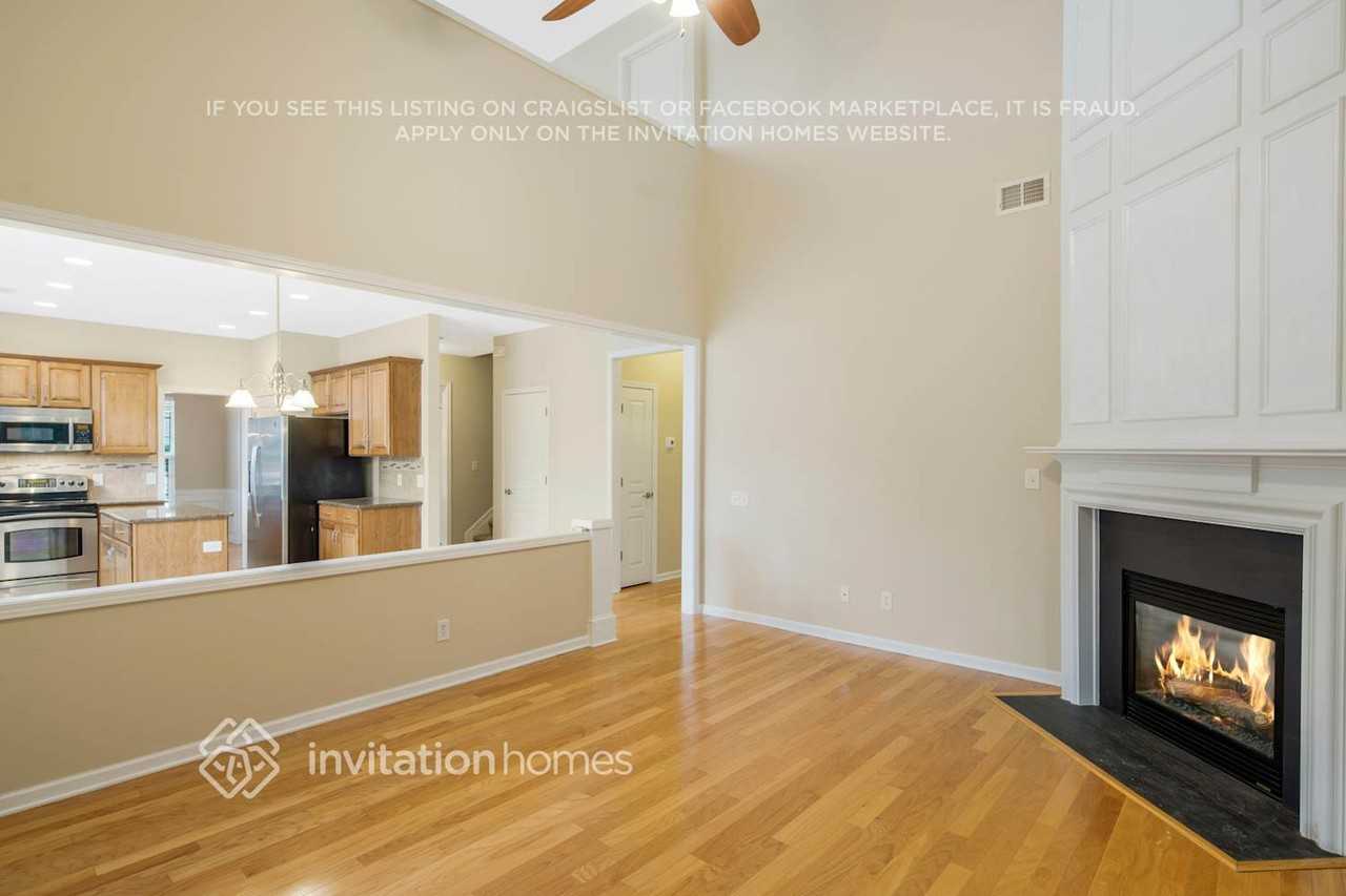 6204 Woodland Commons Dr - Photo 6 of 26