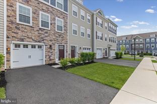 8 Venice Lane - Photo 1 of 1
