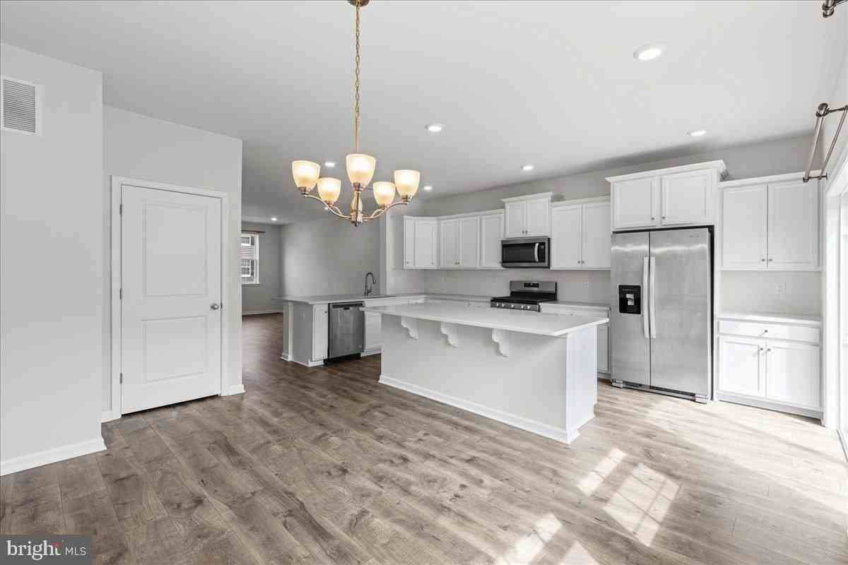 8 Venice Lane - Photo 5 of 25