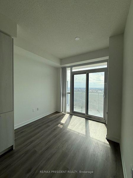 225 Commerce Street #2307 - Photo 6 of 15