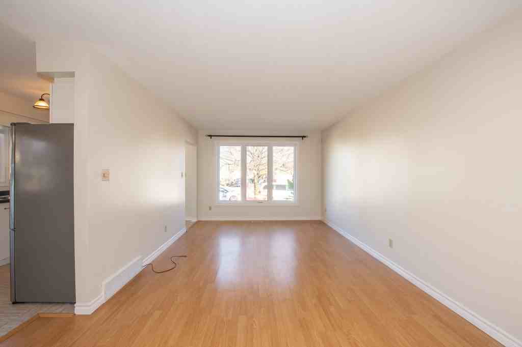 39 Mayfair Drive - Photo 6 of 23