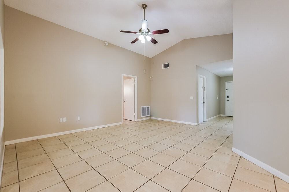 1629 Sunburst Way - Photo 3 of 16
