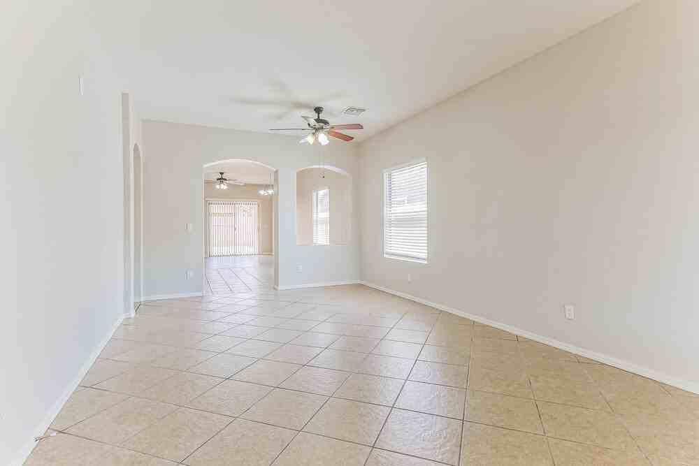 2903 E Pinto Valley Rd - Photo 3 of 19