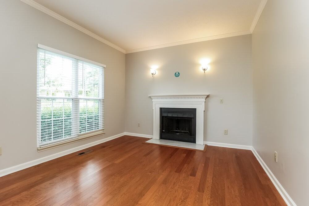1472 Aaronwood Dr - Photo 4 of 17