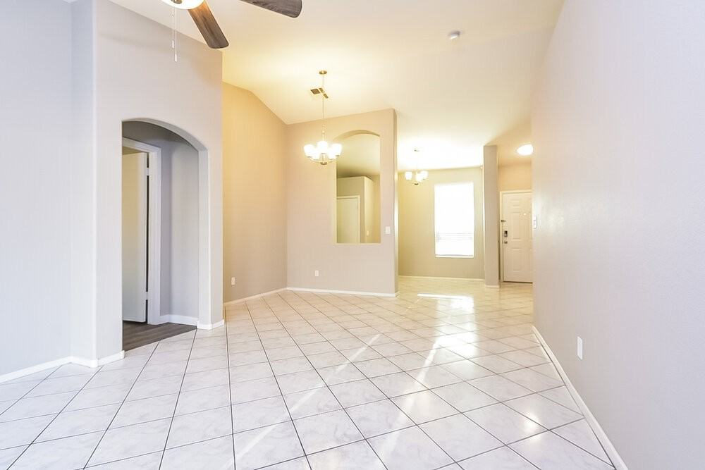 3633 Nairobi Ln - Photo 5 of 19
