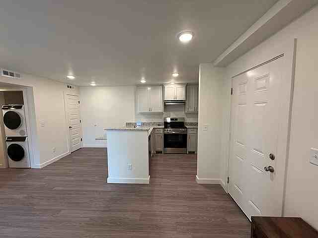 Westbrook Apartments - Photo 3 of 43