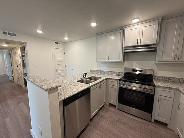 Westbrook Apartments - Photo 4 of 43