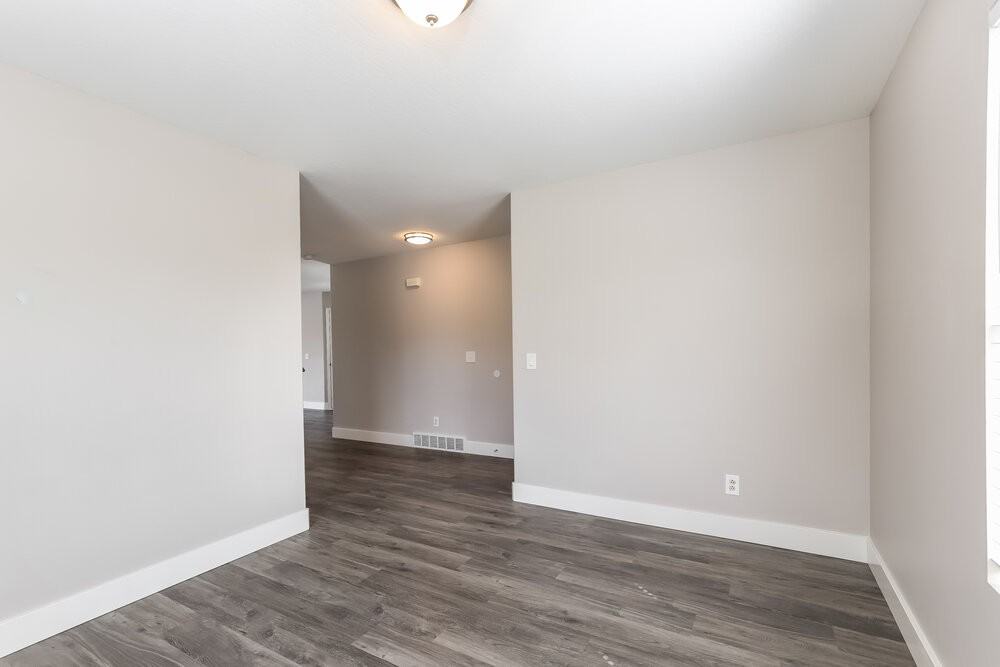 1913 Nw - Photo 6 of 21