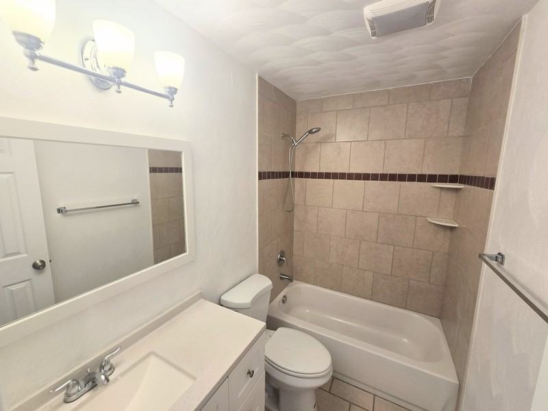 1221 Wingfield Ave - Photo 4 of 15