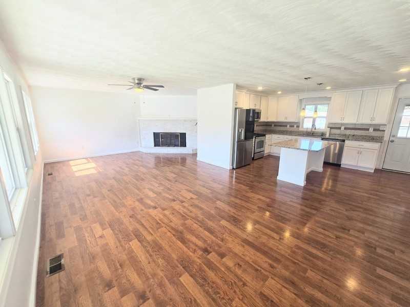 1221 Wingfield Ave - Photo 7 of 15