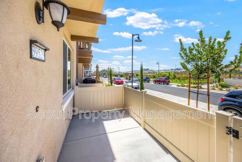 39529 Tannat Dr - Photo 2 of 50