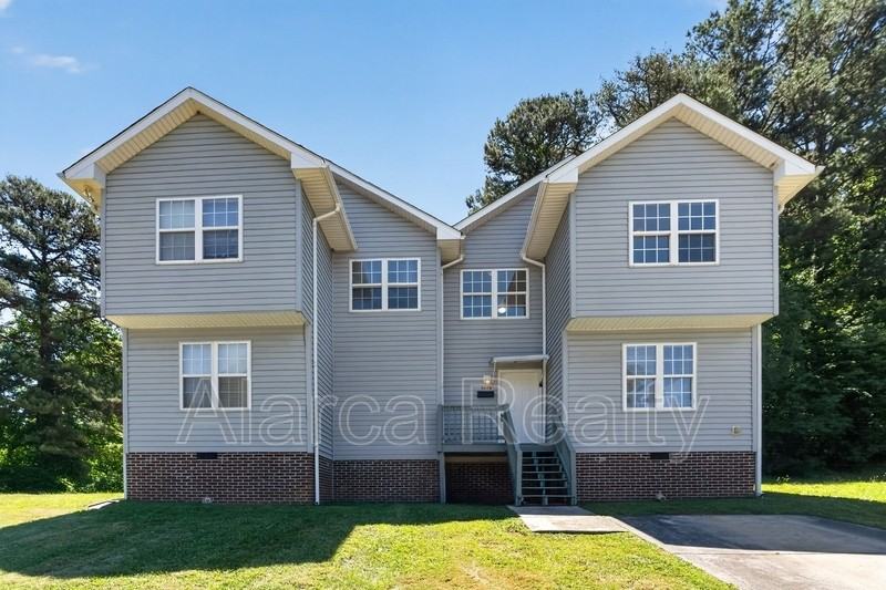 5620 Ilford St - Photo 2 of 20