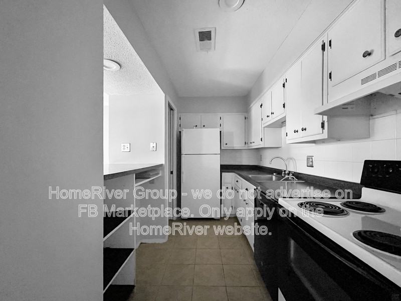 3970 Grahamdale Cir #A - Photo 5 of 17