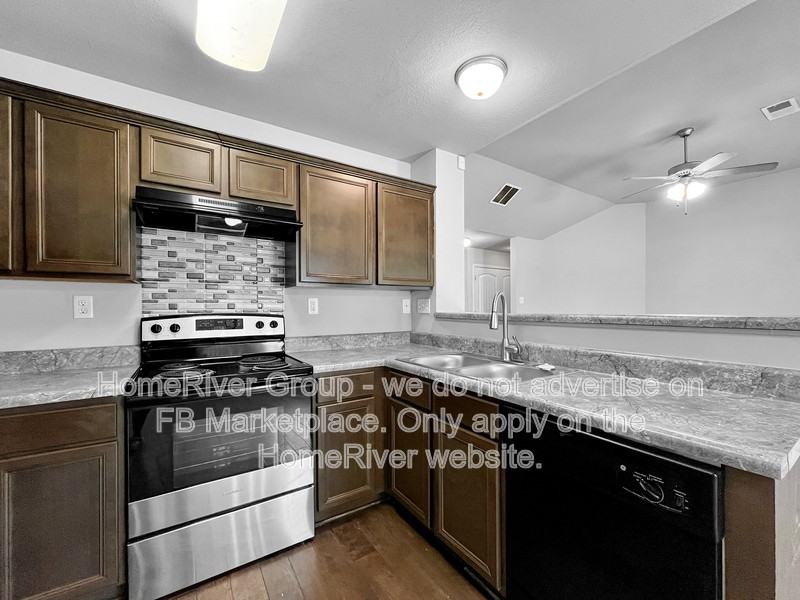3681 Jordan View Dr - Photo 2 of 19