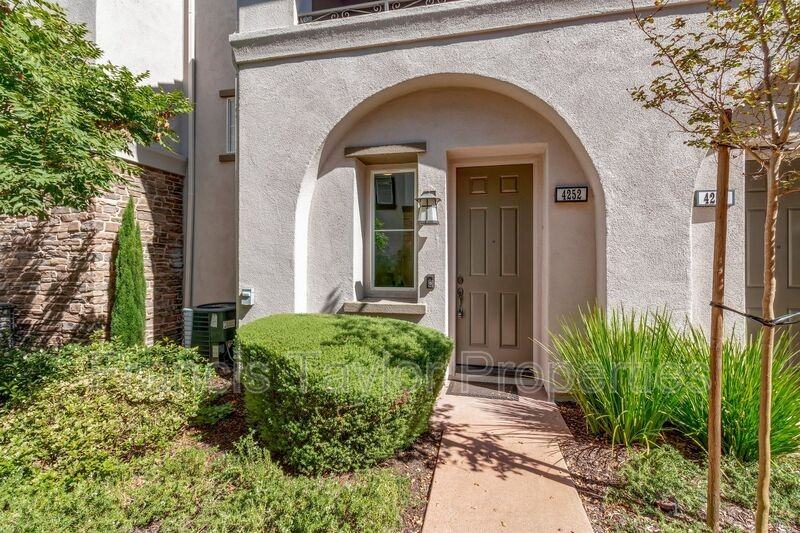 4252 Mission Ranch Way - Photo 4 of 30