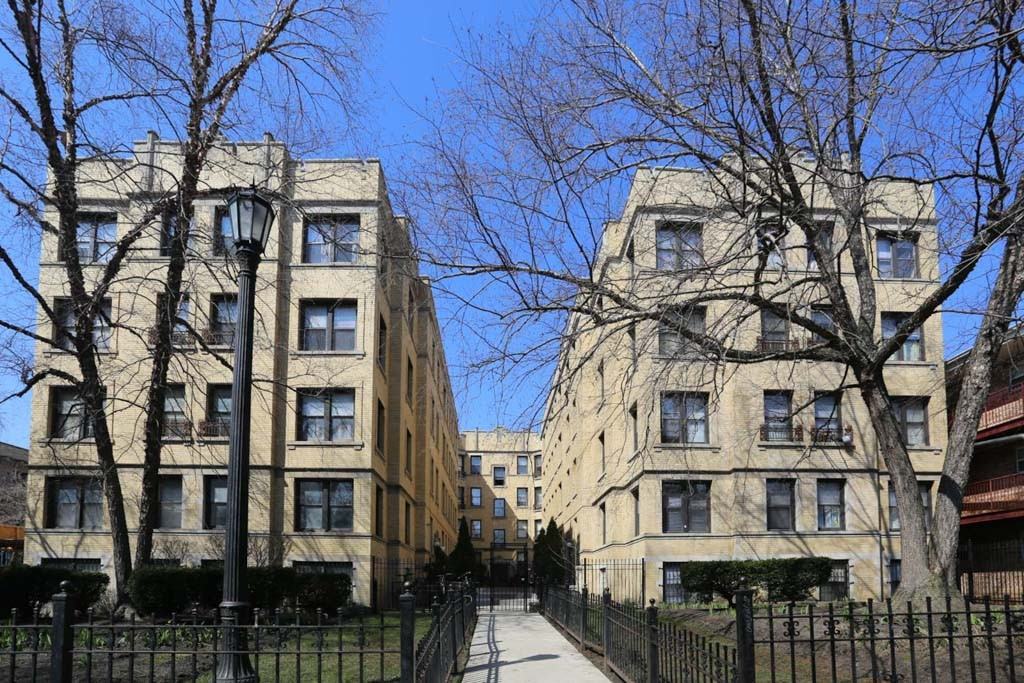 4602 N Beacon St #2A