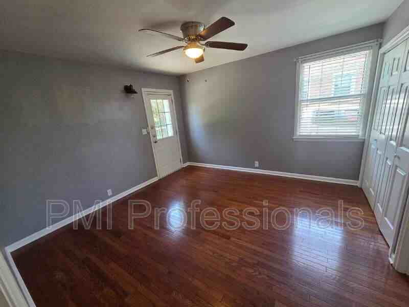218 Walcott Dr - Photo 5 of 12