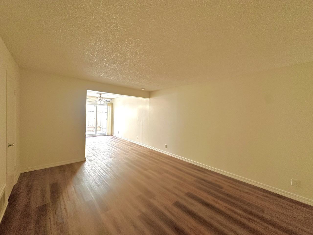 25907 Oak Street #19 - Photo 7 of 8