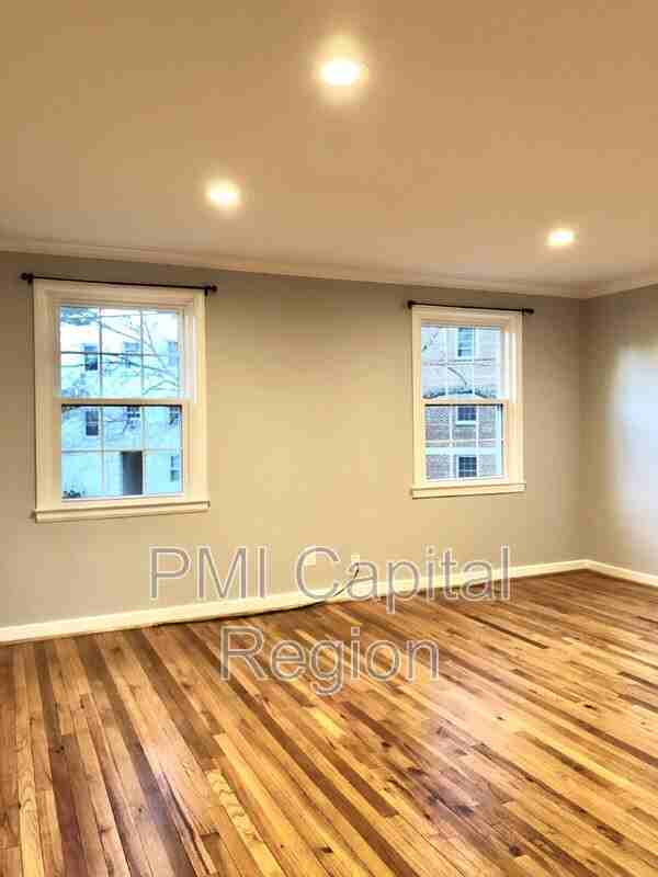 2211 Washington Ave #203 - Photo 6 of 12
